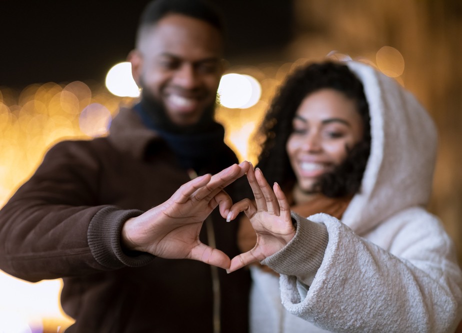 How to navigate life changes during dating - Christian Connection dating advice
